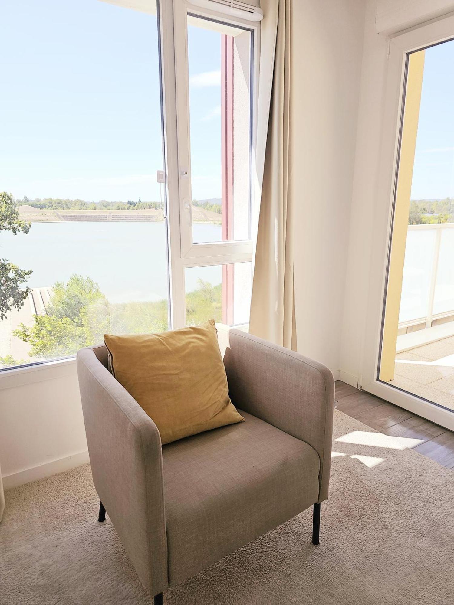 Lakeside Provence - Appartement Classe 4 Etoiles, Vue Sur Le Lac, Parking Sous-Sol, Double Clim Монтё Экстерьер фото